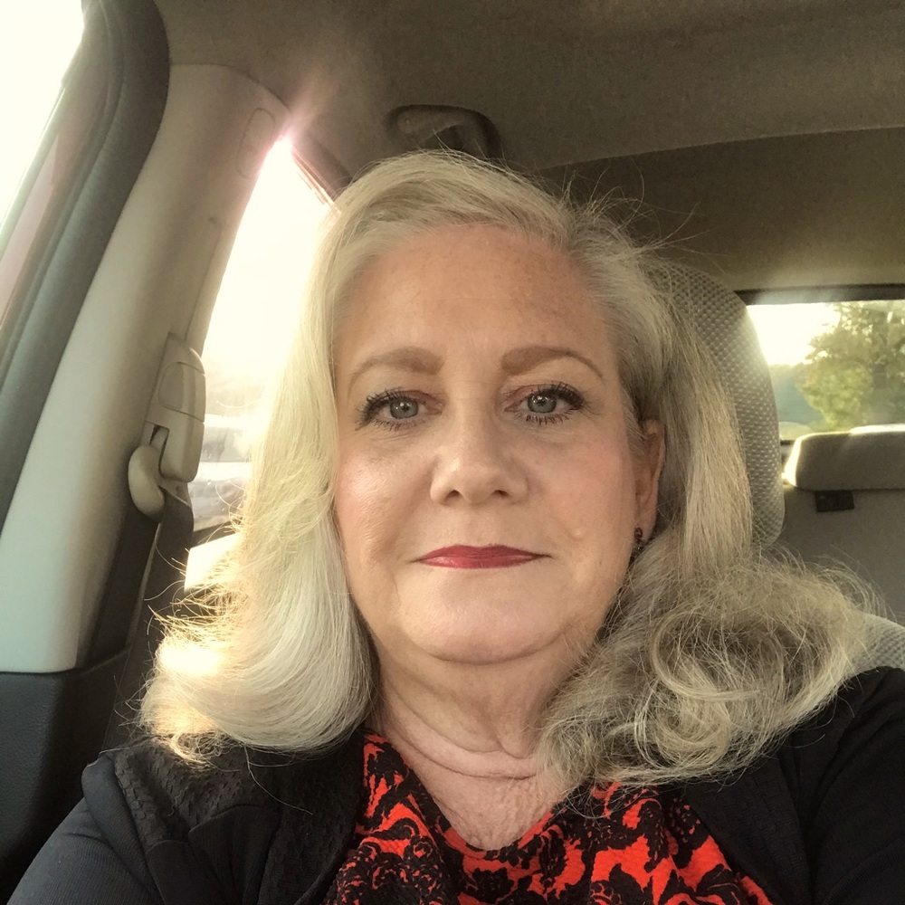 Meet your Posher, Teresa